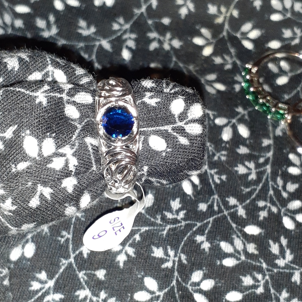 Ring bomb rings all 6 together